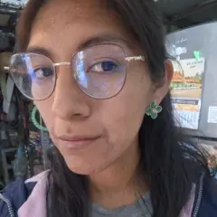 Customer photo of Green Flower Earrings — Vintage Charm & Drip Glaze Finish