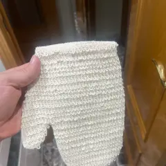 Customer photo of Sisal Exfoliating Bath Mitt for Smooth Skin & Gentle Body Care