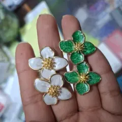 Customer photo of Green Flower Earrings — Vintage Charm & Drip Glaze Finish