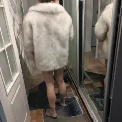 Customer photo of Oversized Faux Fur Coat — Cozy Warmth with Plush Faux Fox Fur