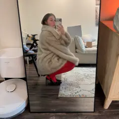 Customer photo of Oversized Faux Fur Coat — Cozy Warmth with Plush Faux Fox Fur