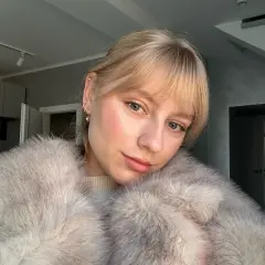 Customer photo of Oversized Faux Fur Coat — Cozy Warmth with Plush Faux Fox Fur