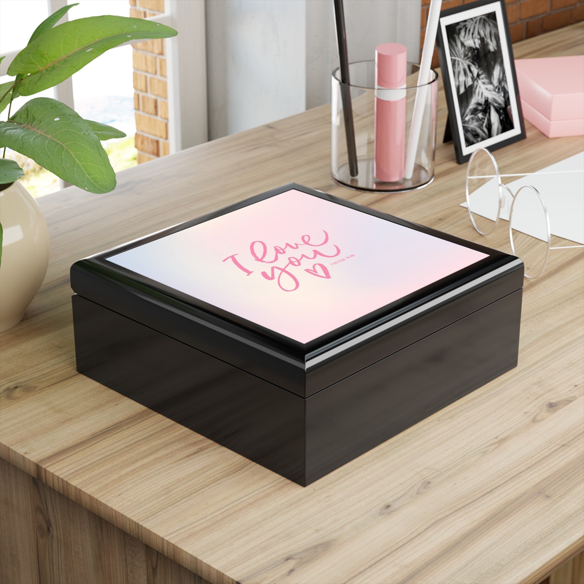 Sentimental Jewelry Box with 'I Love You' Design - Perfect Gift for Loved Ones