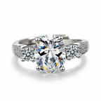 Moissanite Silver Ring – Elegant Sparkle 925 Sterling Design