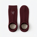 Ruffle Ankle Socks – Chic Cotton Blend with Retro Frill