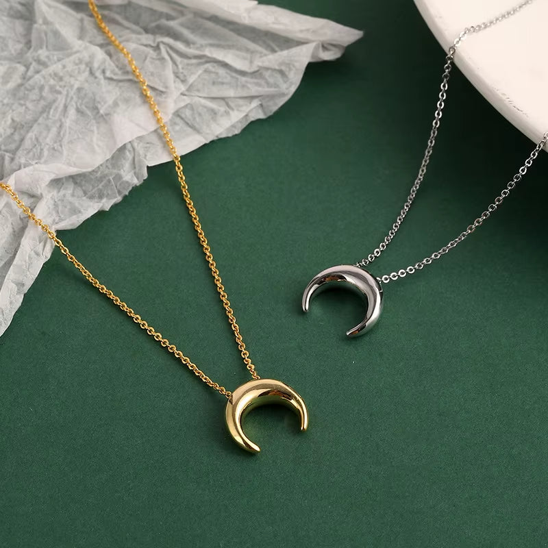 925 Sterling Silver Crescent Necklace for Women Clavicle Chain Moon Simple Jewelry Gifts 2023 New