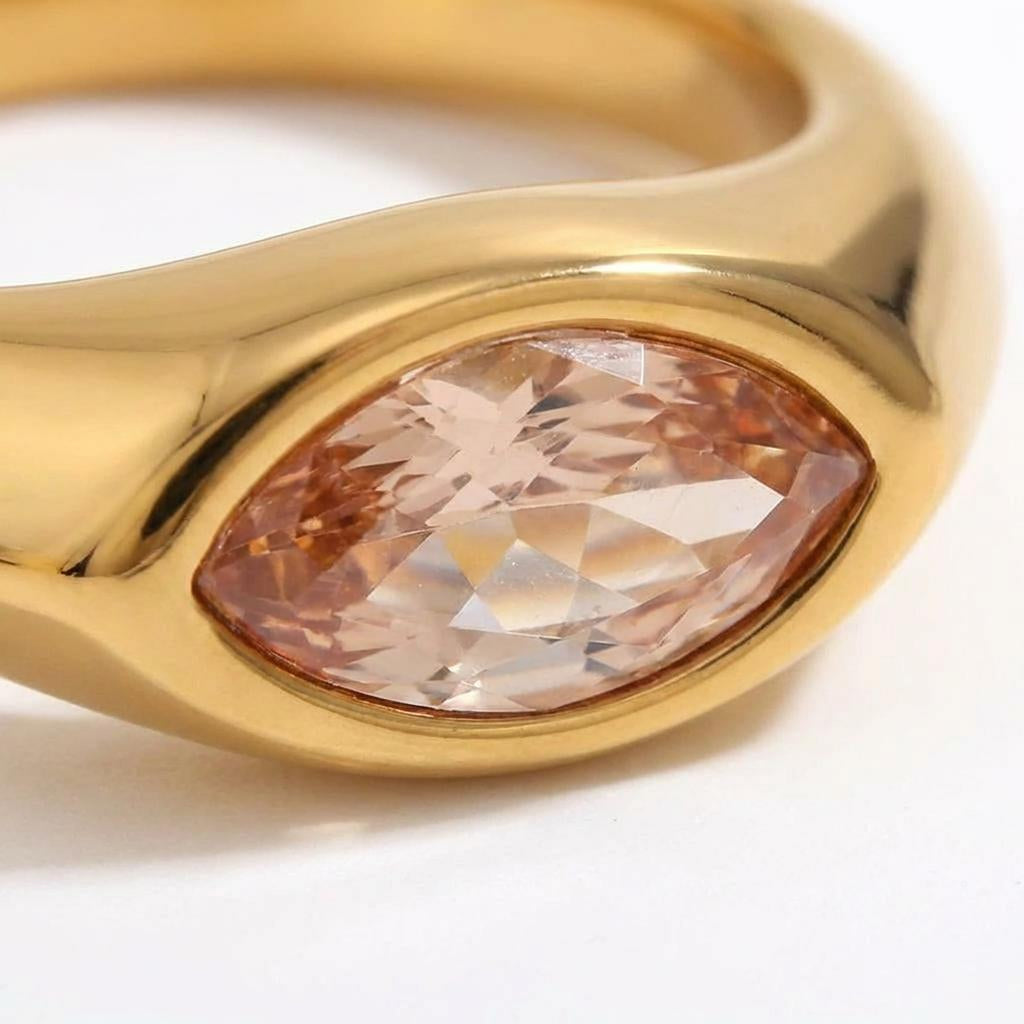 Marquise Zircon Signet Ring – 18K Gold Plated Stainless Steel