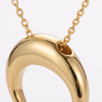 Crescent Moon Necklace – Minimal Elegance in 925 Silver