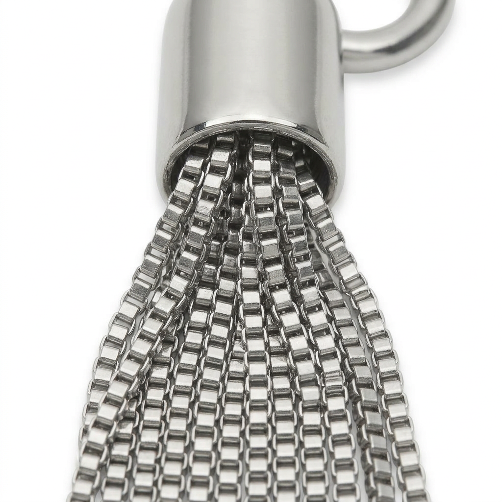 Tassel Keychain Charm – Chic Metal Buckle Bag Accent