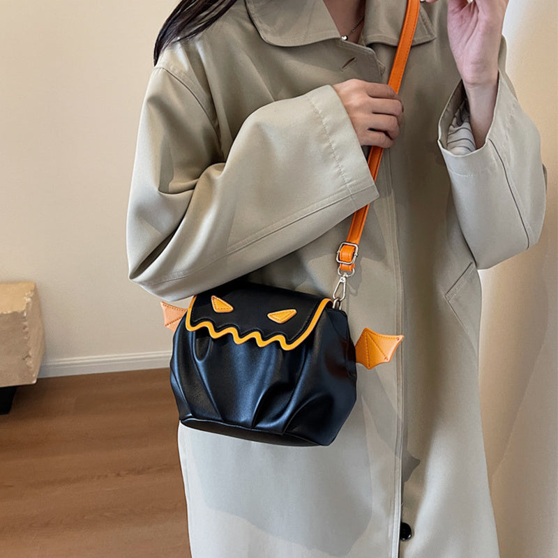 Halloween Pumpkin Crossbody Bag with Small Wings – PU Shoulder Handbag