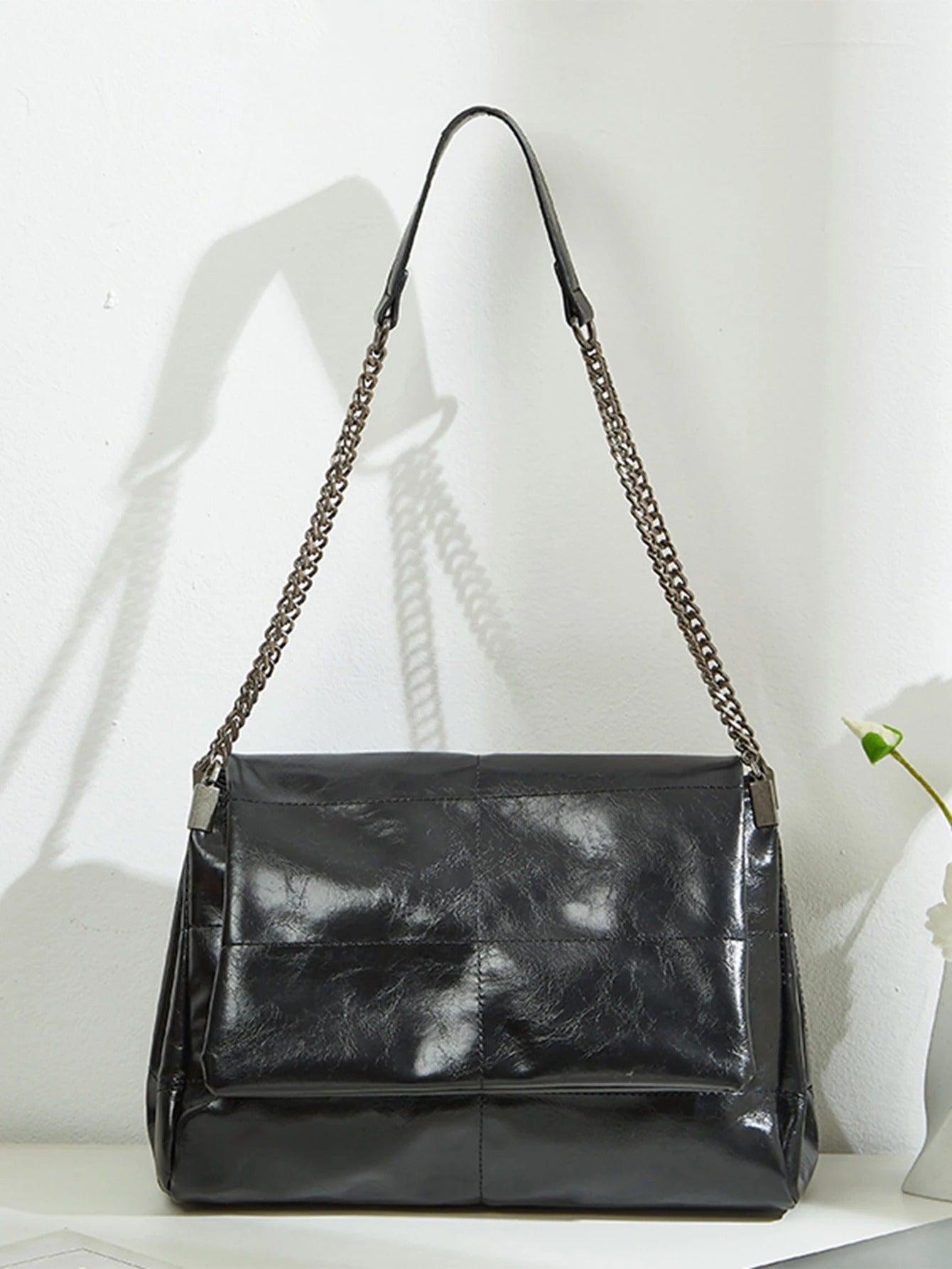 Large Capacity Women's Chain Tote Bag – Trendy & Chic