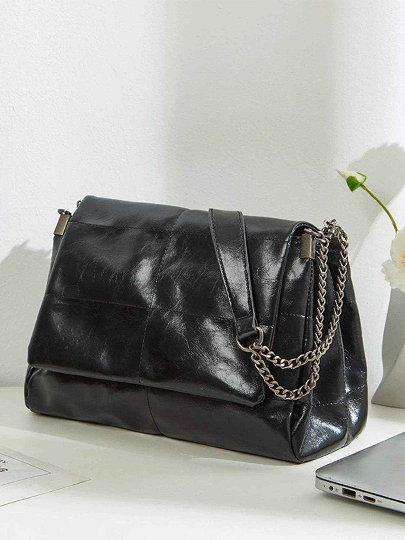 Large Capacity Women's Chain Tote Bag – Trendy & Chic