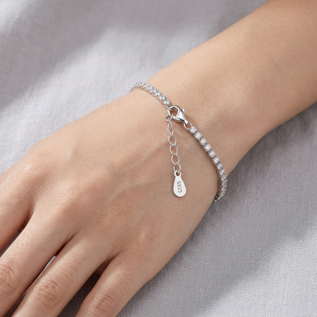 S925 Sterling Silver Bracelet – Elegant Charm Design with Zircon Accents