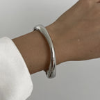 Metal Cuff Bracelet – Bold Geometric Style & Adjustable Bangle