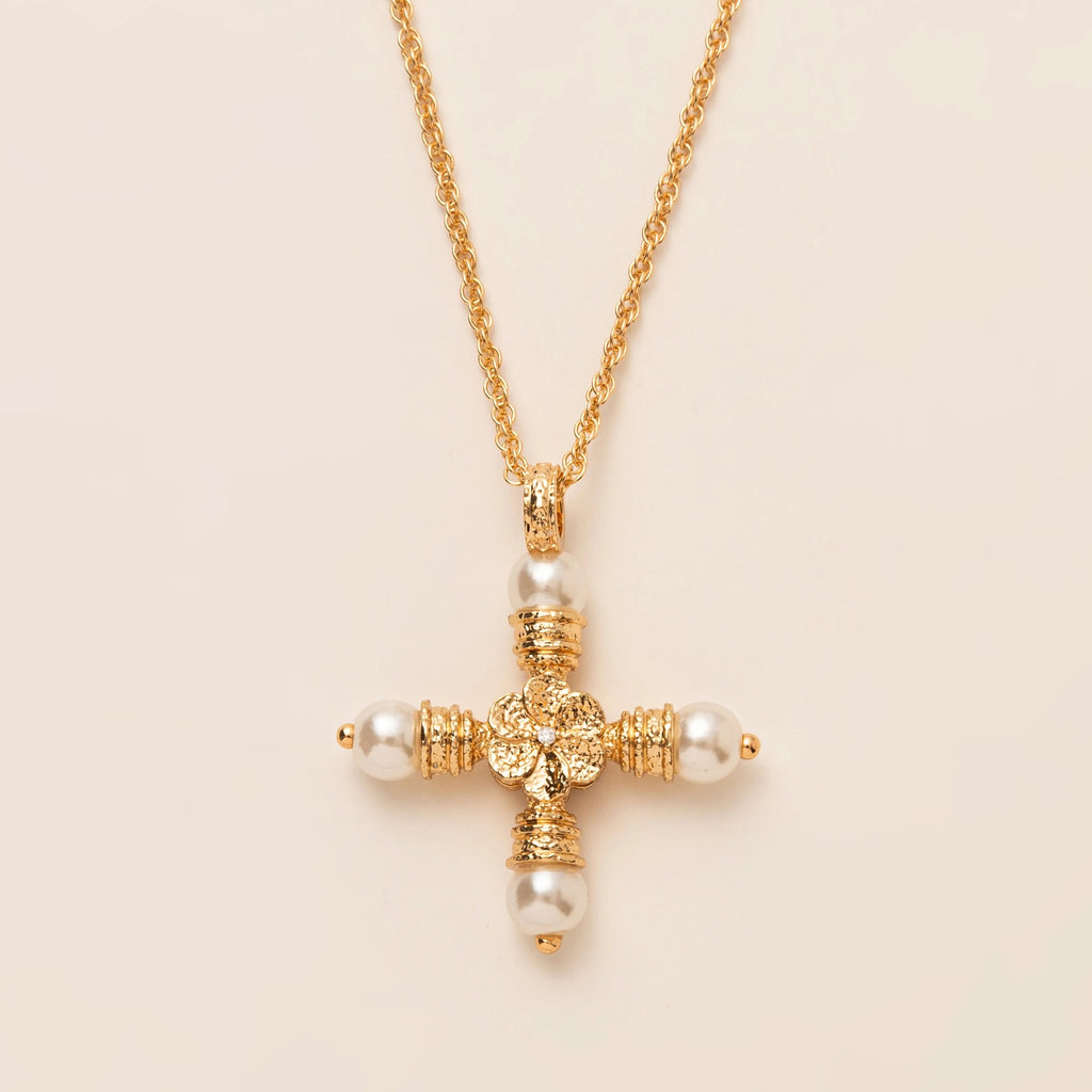 Personalized Pearl Cross Necklace – Elegant Charm & Gold-Plated Finish